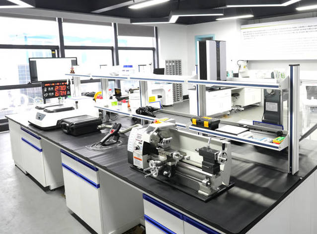 Assuréieren Qualitéit aus der Quell vu Materialien: Stäerkung vun der Core Kompetenz vun Brick-Making Ausrüstung